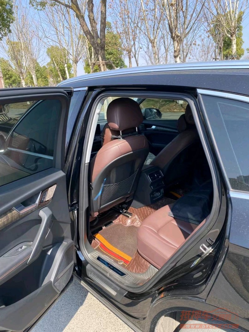 宜昌19年奥迪Q54