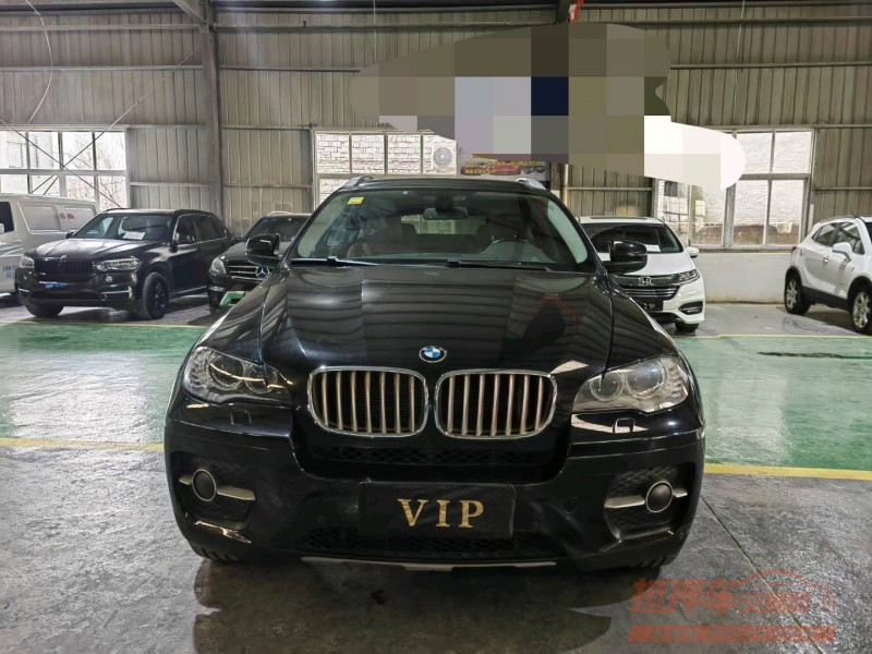 北京12年宝马X61