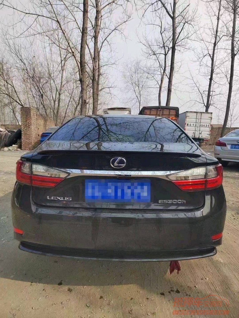 北京16年雷克萨斯ES4