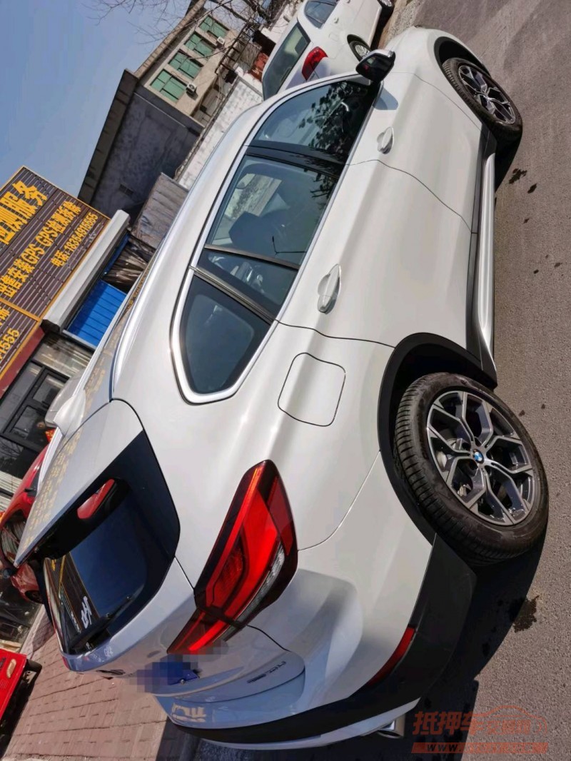 济南22年宝马X17