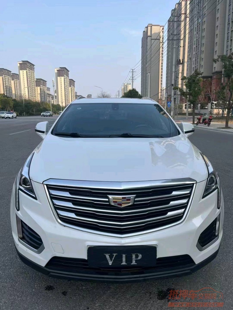 淮南17年凯迪拉克XT51