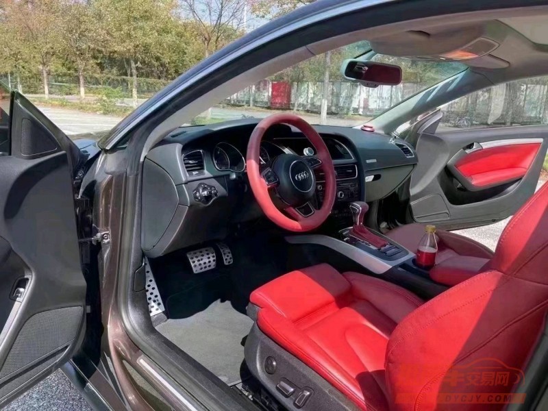 宜昌14年奥迪A57