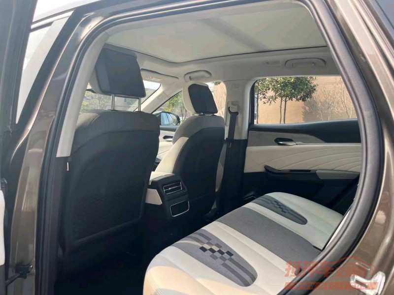 北京23年奔腾E016