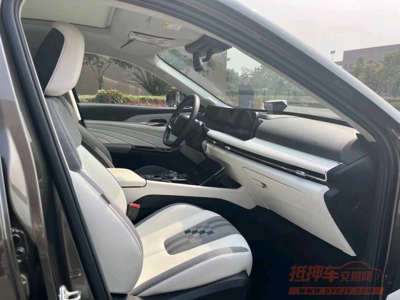 北京23年奔腾E018