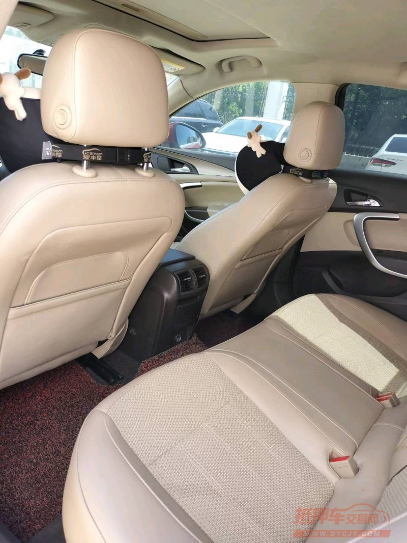 苏州13年别克君威3