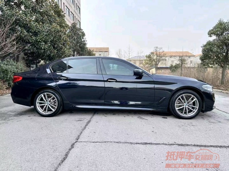 北京18年宝马5系4