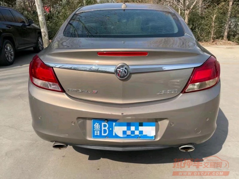 枣庄13年别克君威6