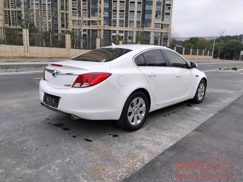 苏州13年别克君威7