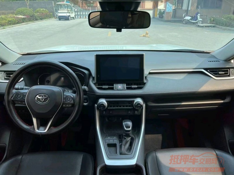 北京21年丰田RAV4荣放5