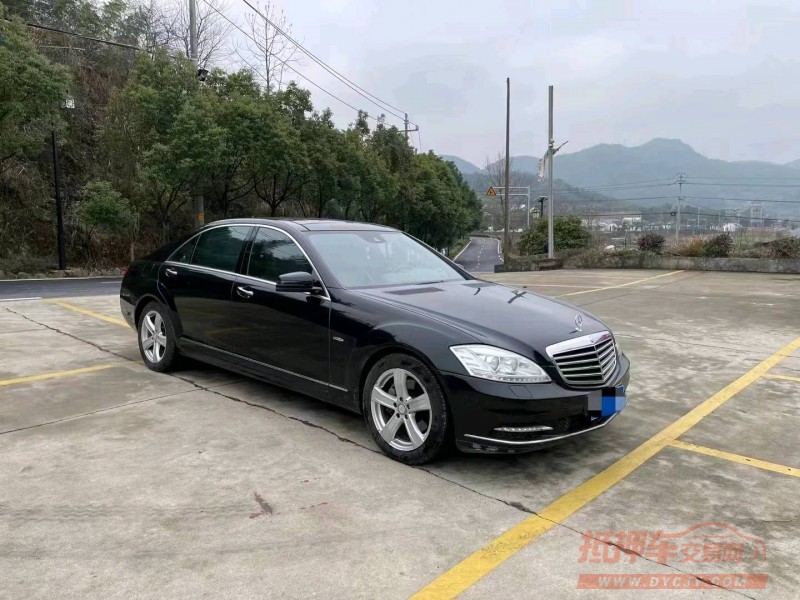 嘉兴12年奔驰S6