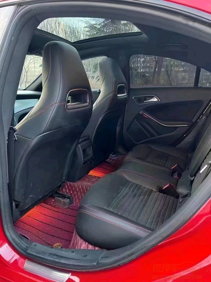 邯郸18年奔驰GLA7