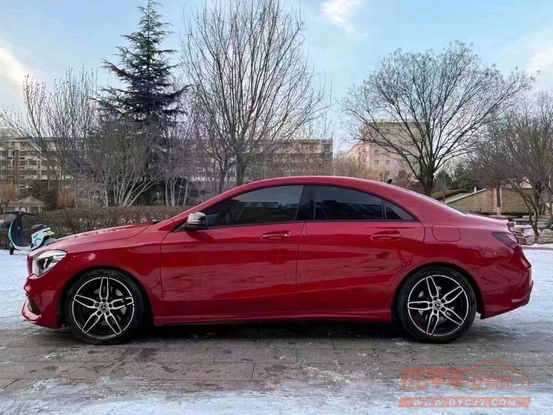 邯郸18年奔驰GLA8