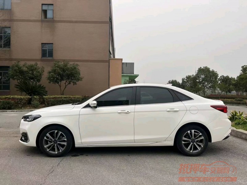 北京21年福特福睿斯8