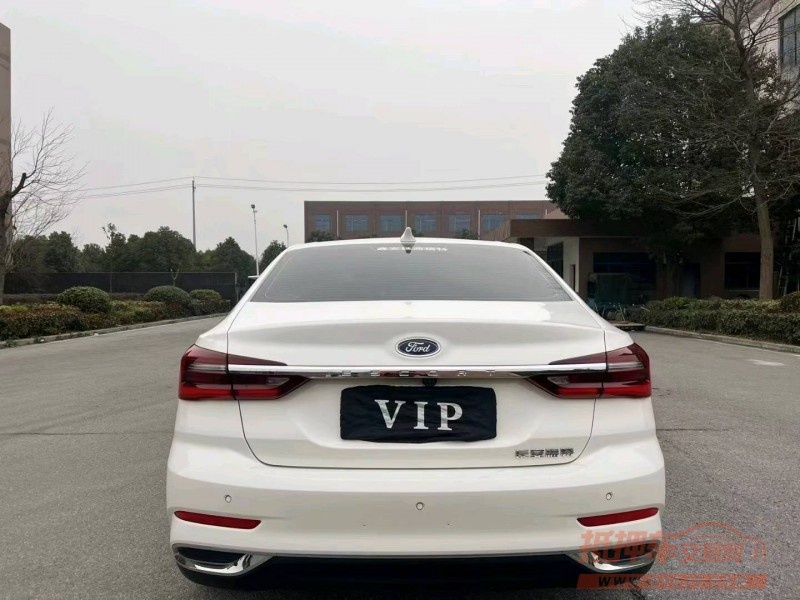 北京21年福特福睿斯9