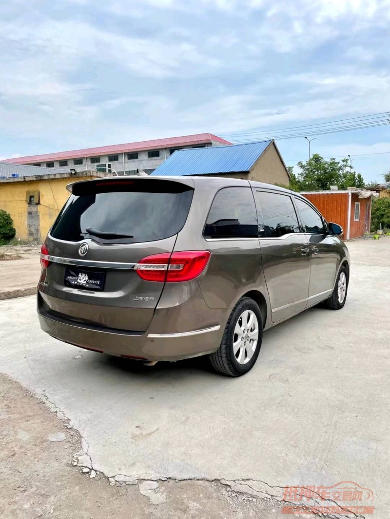 临沂15年别克GL89