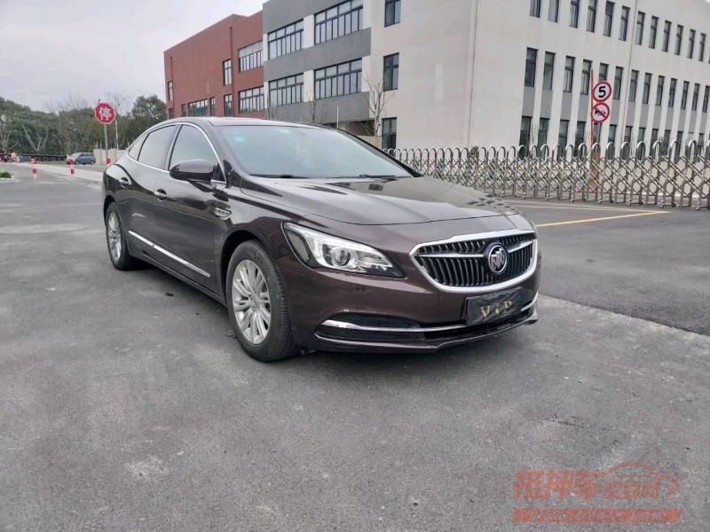 苏州17年别克君越2