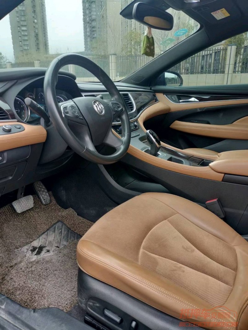 苏州17年别克君越5