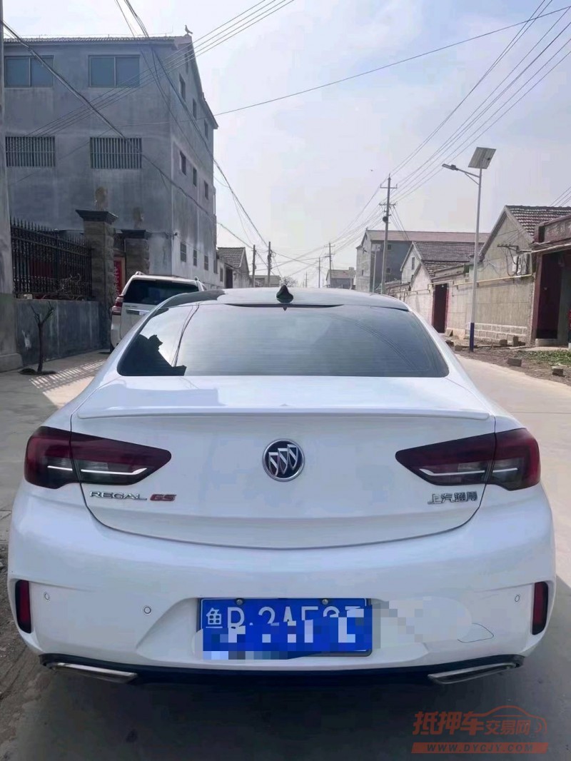 北京18年别克君威GS5