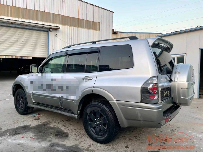 济宁08年三菱帕杰罗3