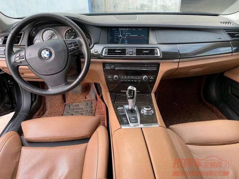 济宁12年宝马7系4