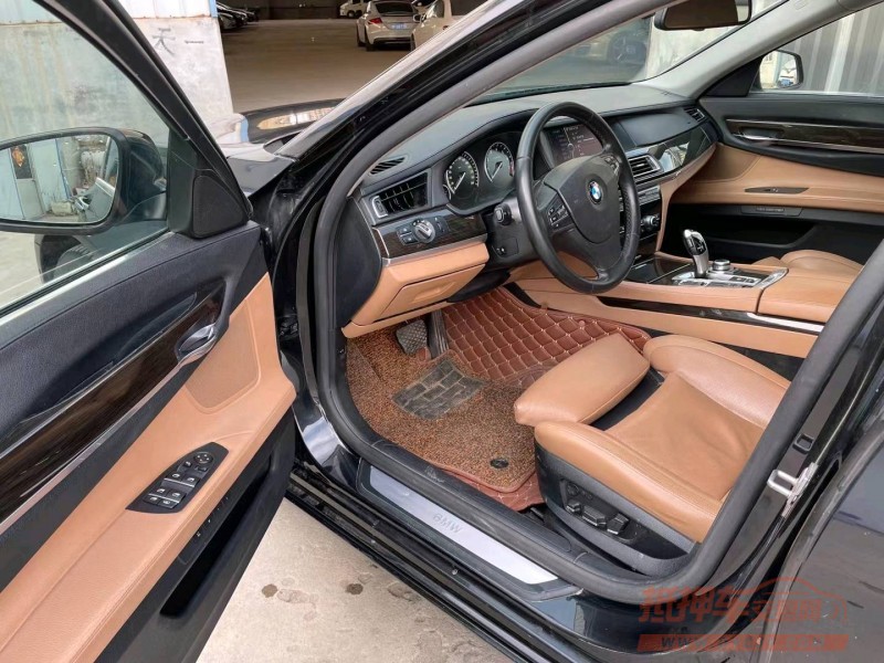 济宁12年宝马7系5