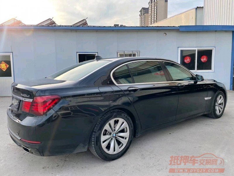 济宁12年宝马7系8