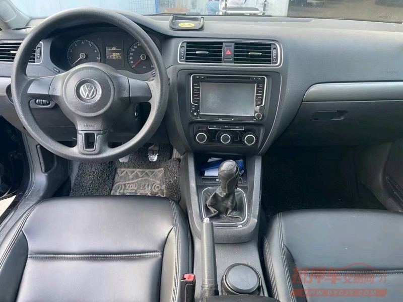 济宁15年大众速腾4