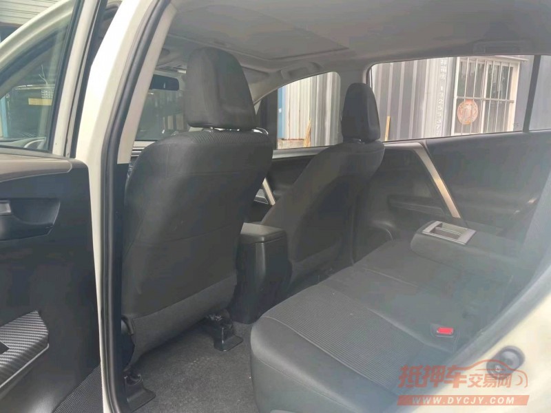 济宁15年丰田RAV4荣放5