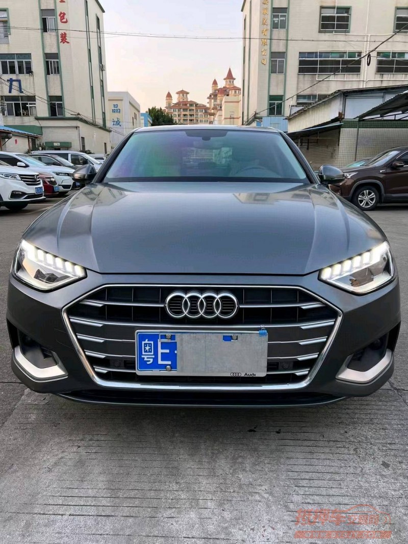 中山21年奥迪A4L1