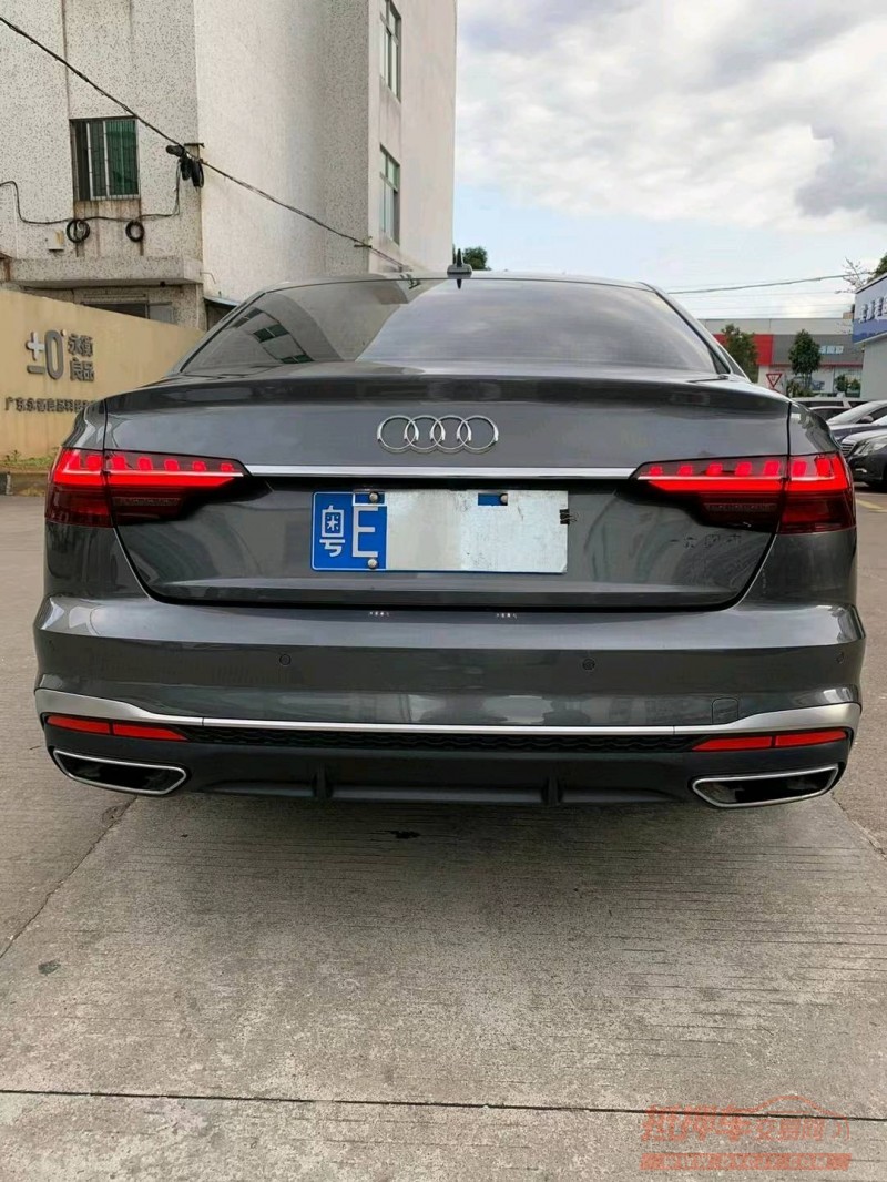 中山21年奥迪A4L9