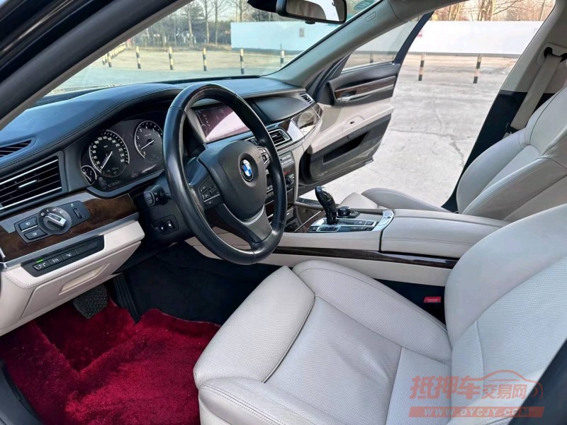 济宁13年宝马7系4