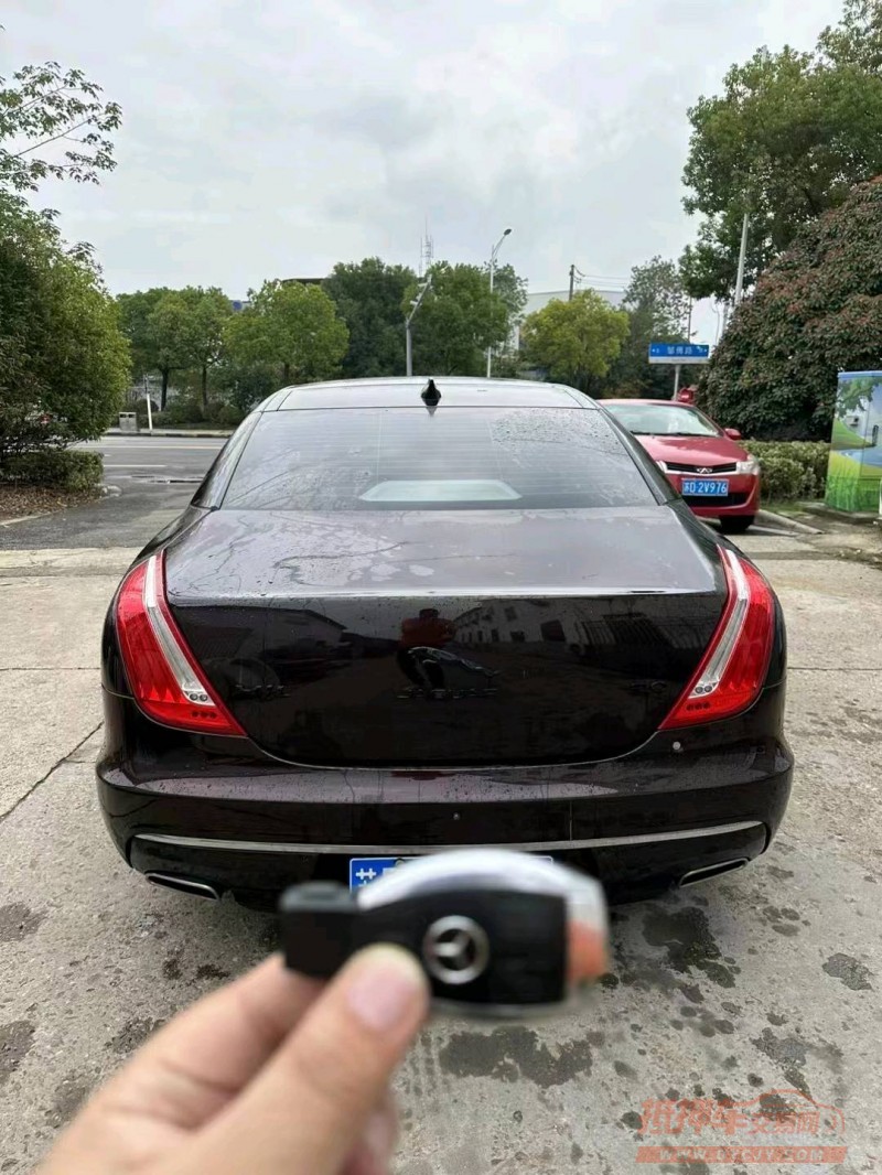 淮南17年捷豹XJL7