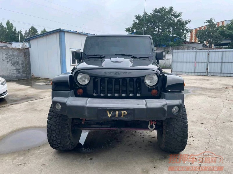 济宁13年Jeep牧马人1