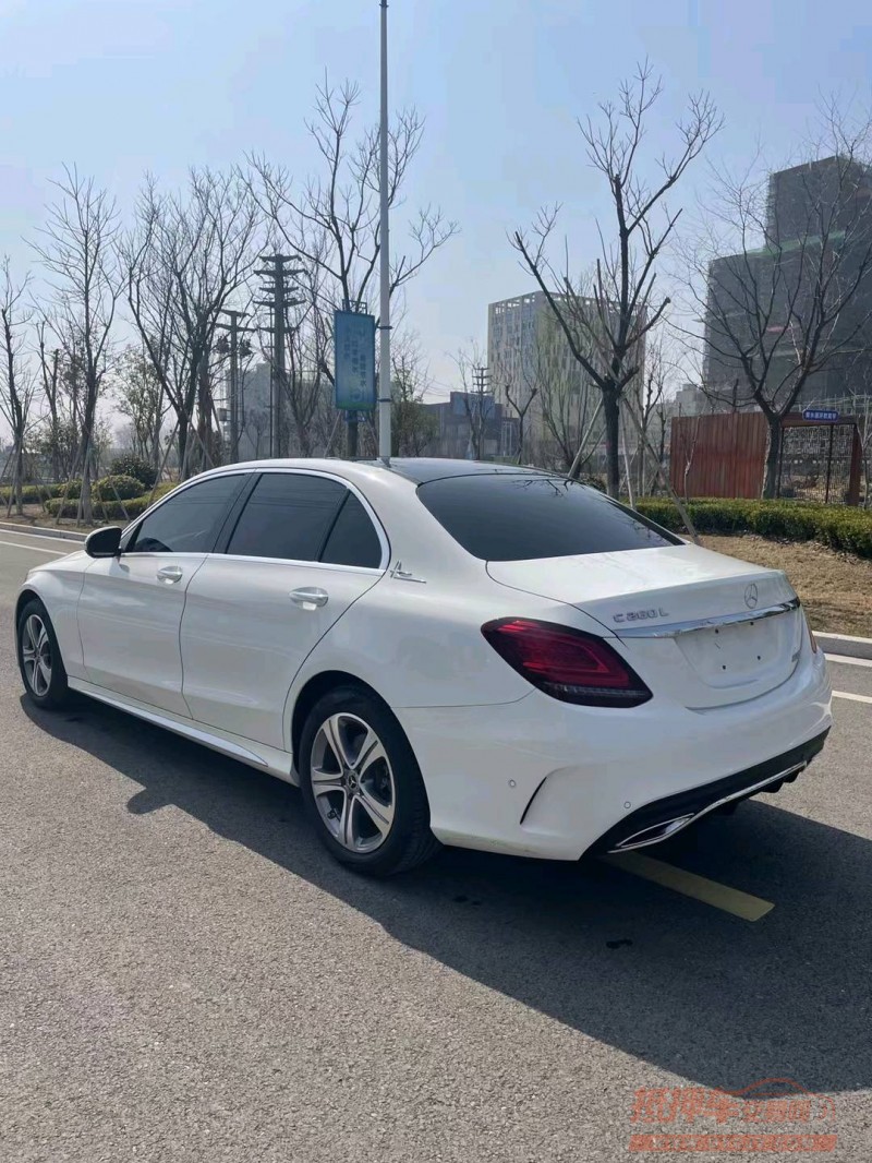 徐州21年奔驰C2