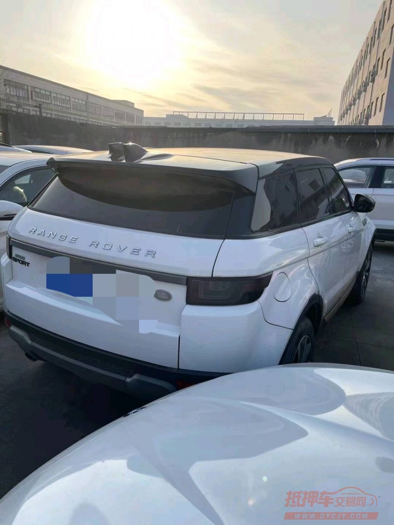 嘉兴18年路虎极光5