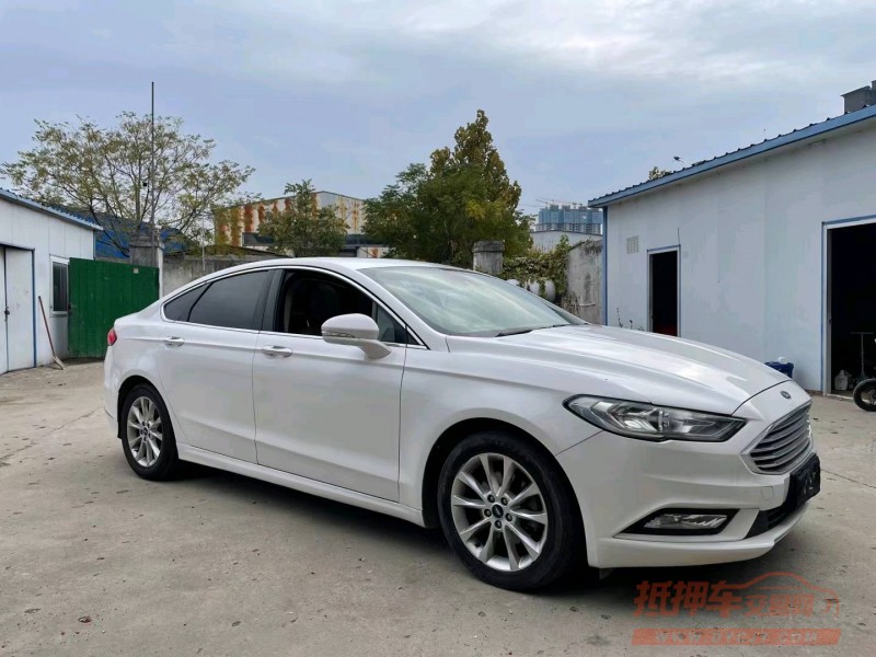 济宁17年福特蒙迪欧8