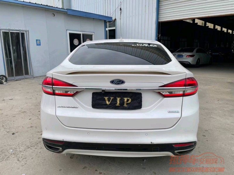 济宁17年福特蒙迪欧1