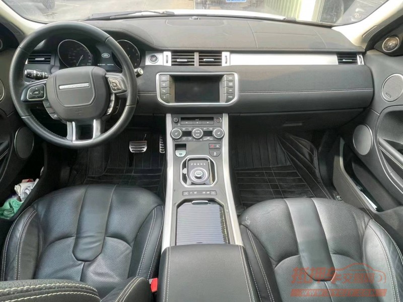 中山14年路虎极光8