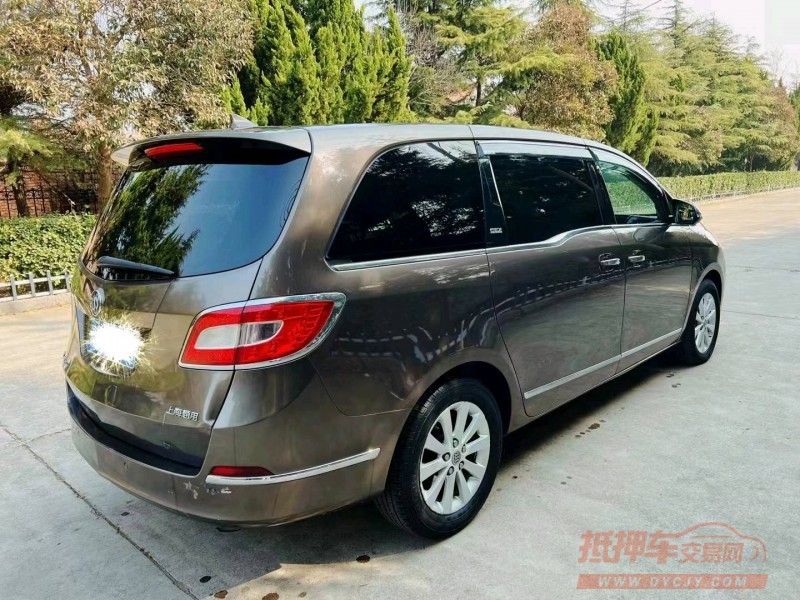 枣庄13年别克GL81