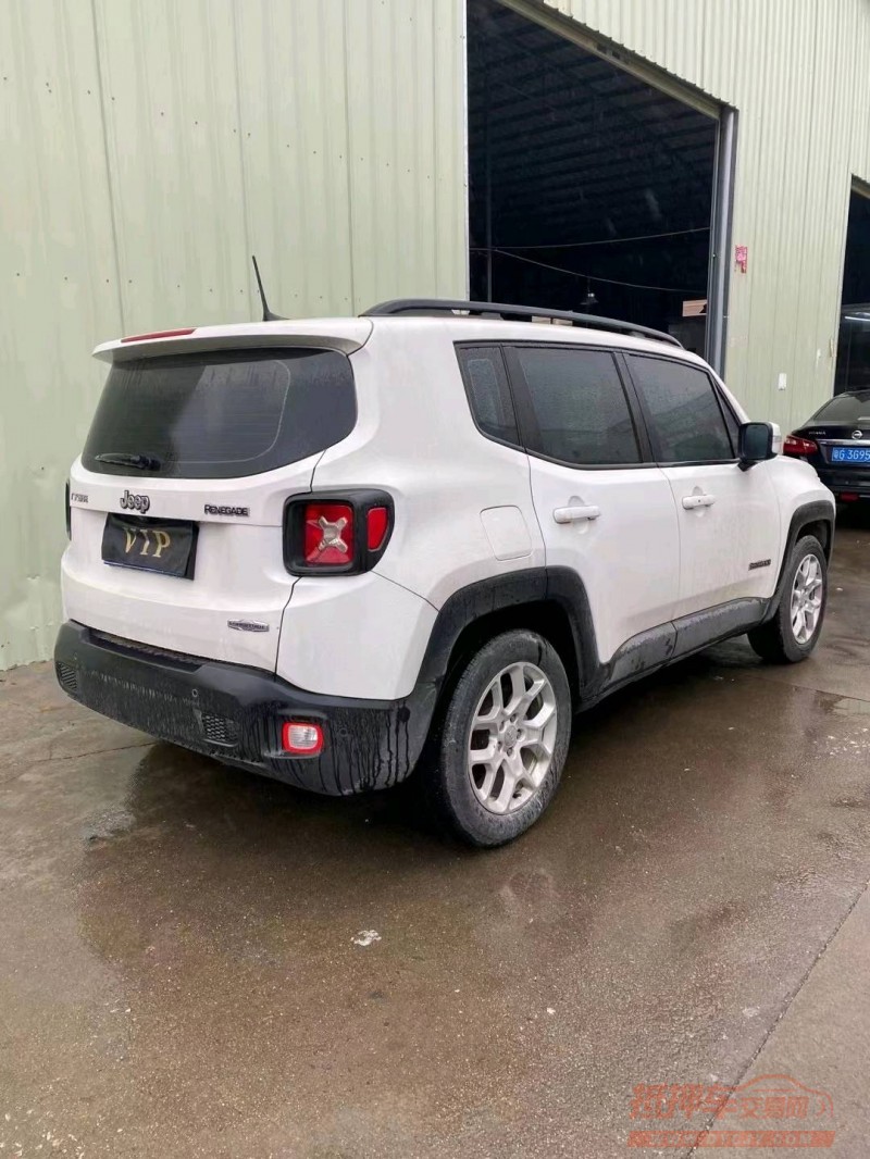 中山17年Jeep自由侠5