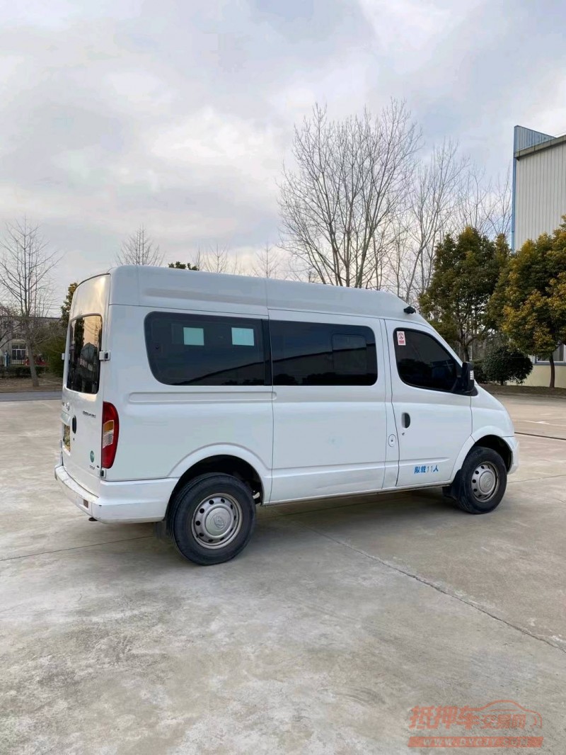 宿迁21年大通V807