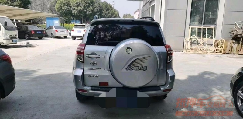 常州12年丰田RAV44