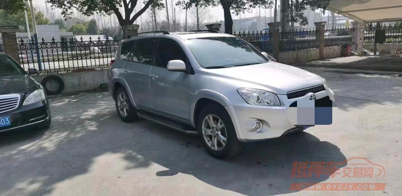 常州12年丰田RAV43
