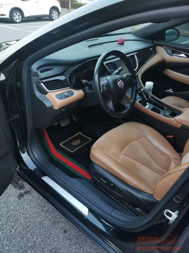 常州16年别克君越8