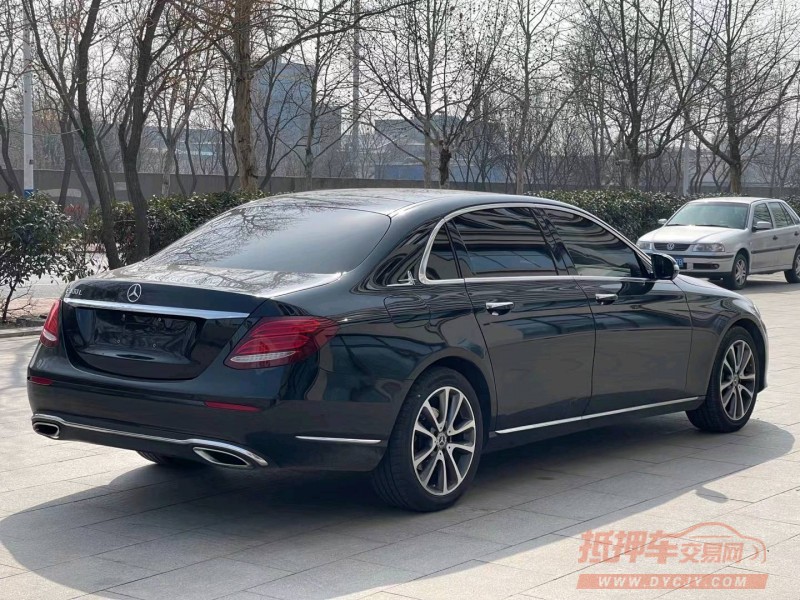 枣庄17年奔驰E5