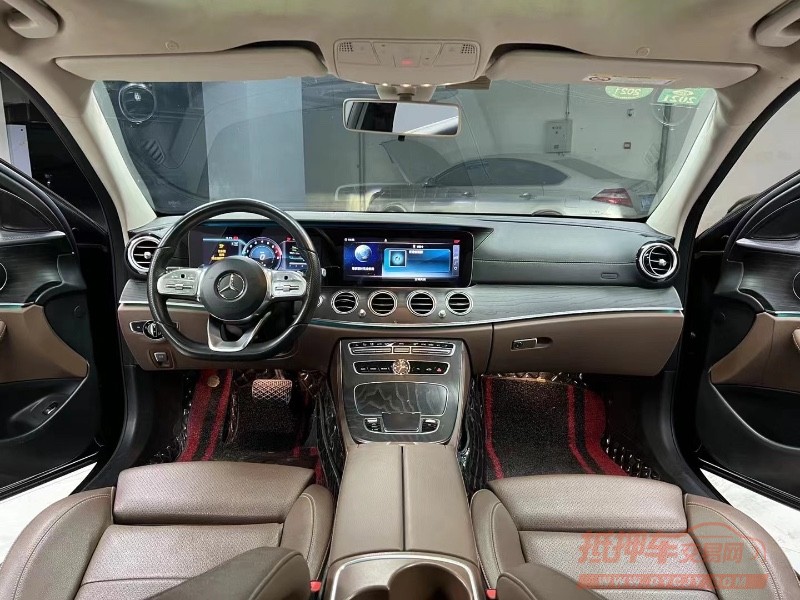 成都19年奔驰E6