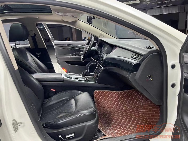 成都16年吉利博瑞3