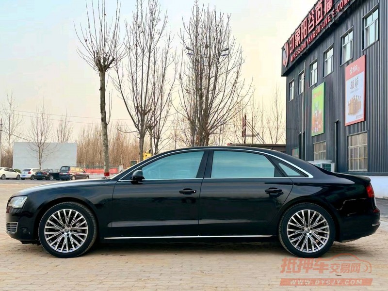 聊城12年奥迪A8L3