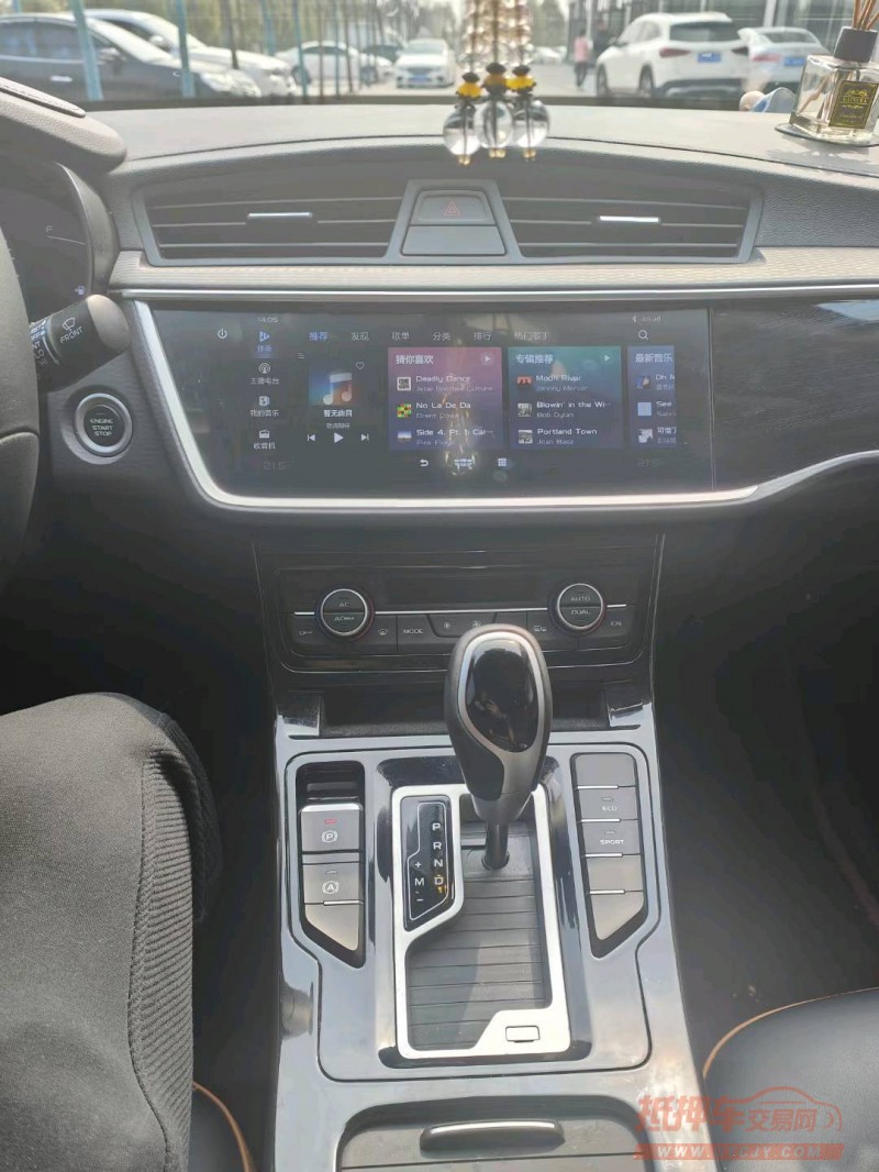 宜昌21年吉利帝豪GL5