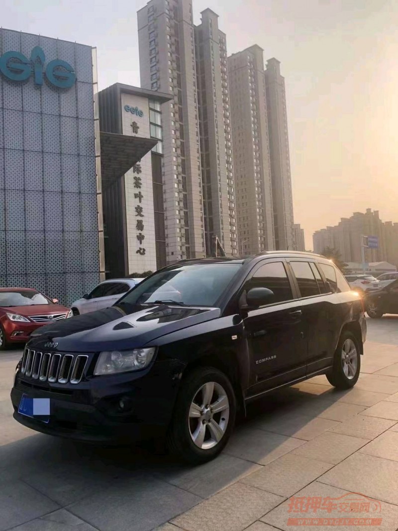 枣庄12年Jeep指南者8